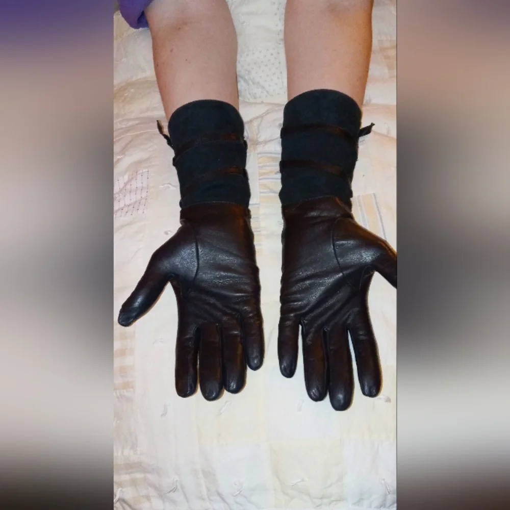 GIORGIO ARMANI | Black Silk Gloves